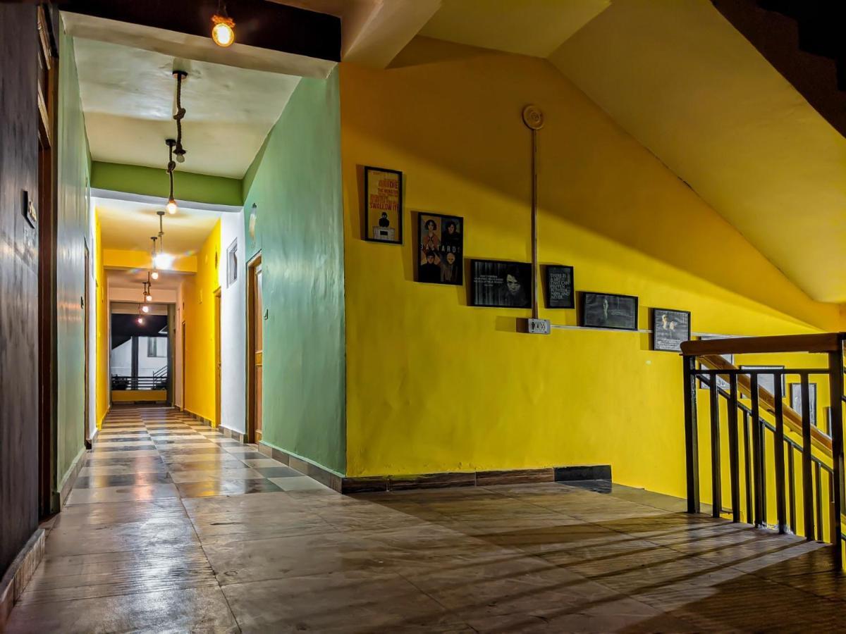 Whoopers Hostel Kasol Buitenkant foto