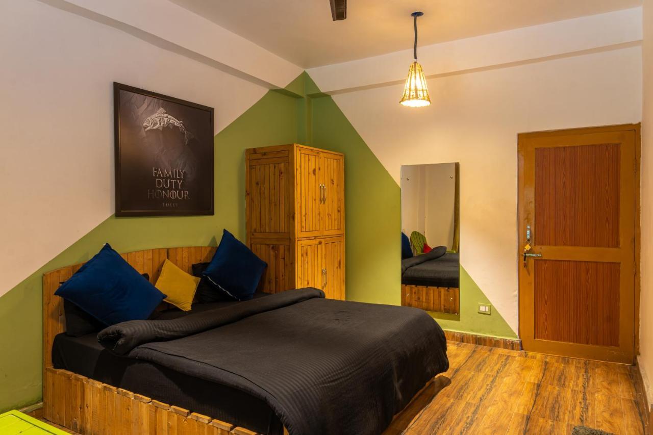 Whoopers Hostel Kasol Buitenkant foto