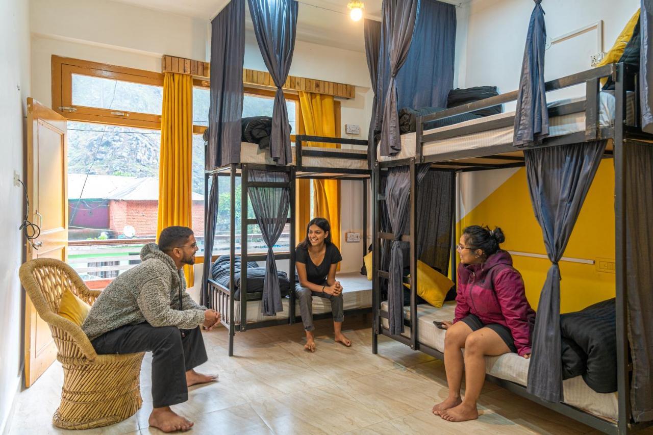 Whoopers Hostel Kasol Buitenkant foto